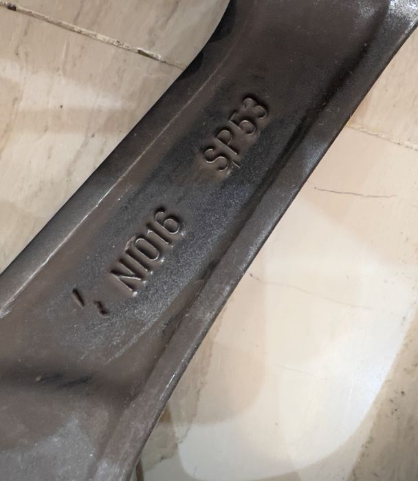 Vende-se Jantes Especiais 19” 5 porcas