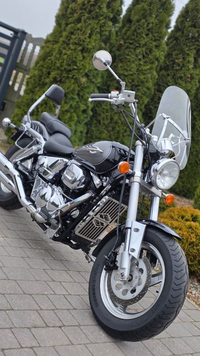 Motocykl Suzuki Maruder