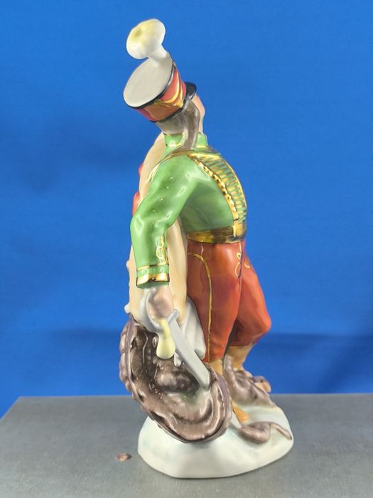 Husar Herend Węgry #porcelana #dekoracja #ozdoba  #smok