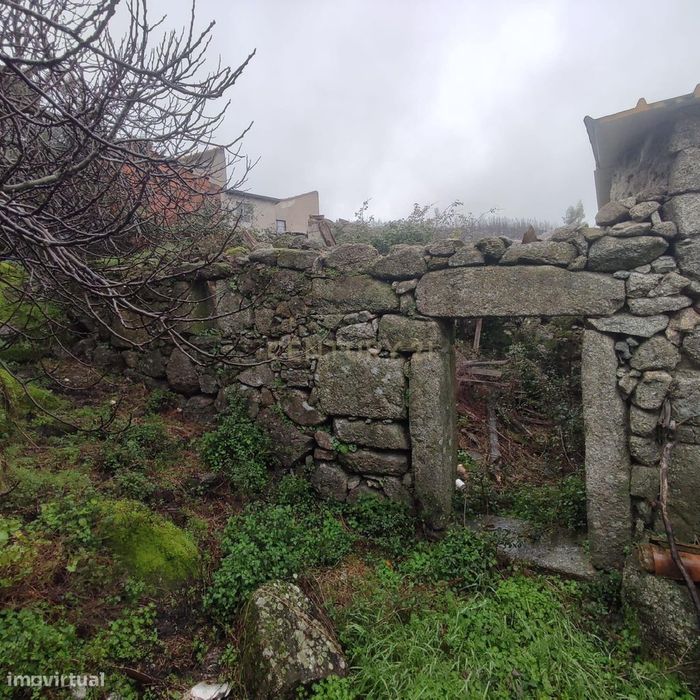 Casa em Ruínas em Casal da Serra, São Vicente da Beira, Castelo Branco