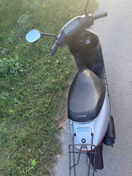 скутер Suzuki Lets 2 old