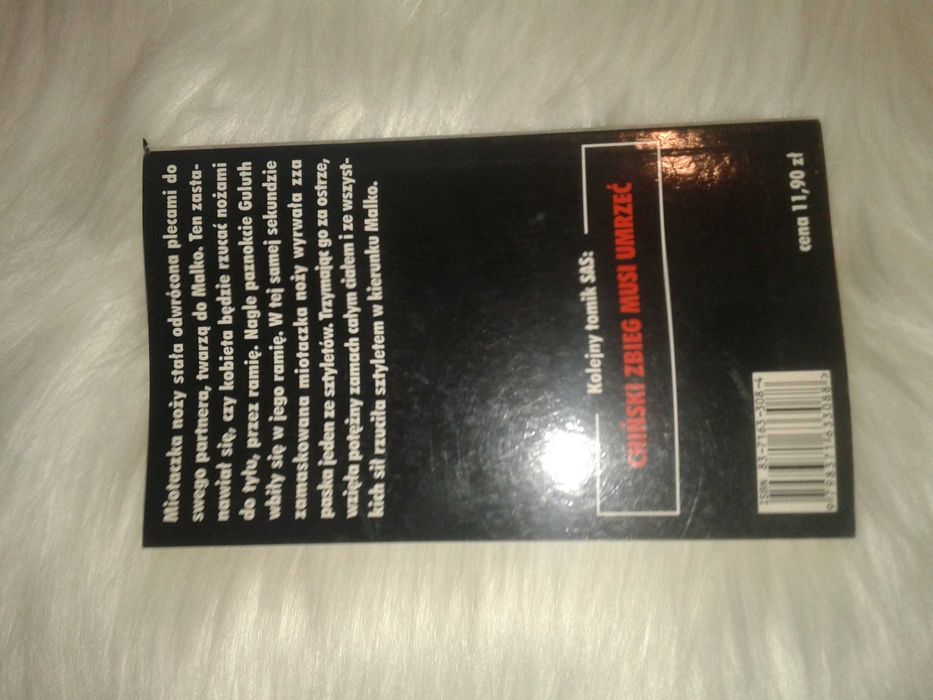 Tajemnica pałacowej zbrodni - Gerard De Villiers