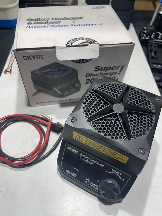 SkyRC BD200 Super Discharger