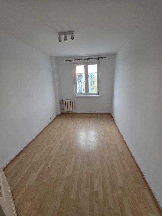 Wynajmę 2-pokojowe mieszkanie z odrębną widną kuchnią - Widok 6