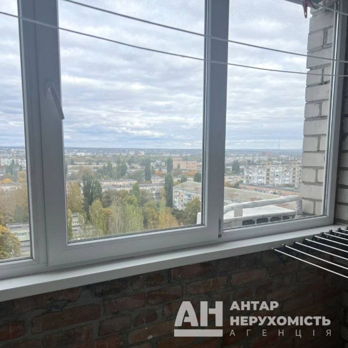 Продається  4-к квартира в Кропивницькому , р-н Ю. Коваленка (Велмарт)