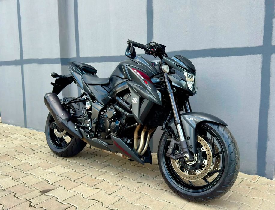Suzuki