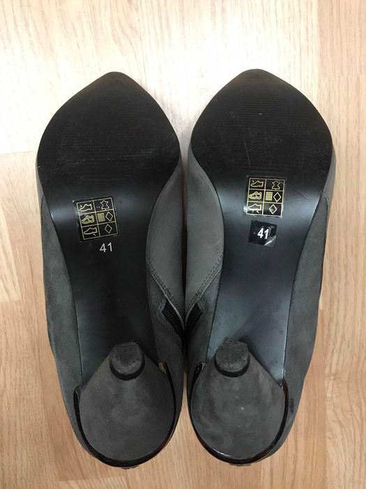 Ботинки кожаные Moda in pelle ботильоны полу сапоги Р.40-41 ст.26,5см