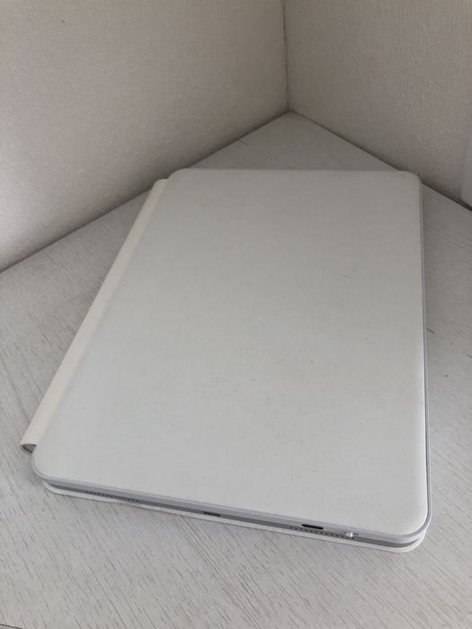 Apple Magic Keyboard для iPad