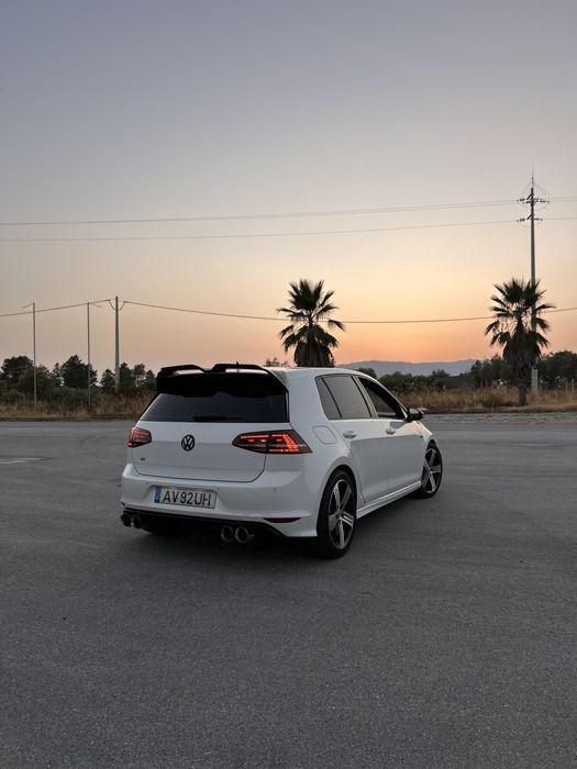 Volkswagen Golf 7 R 2.0