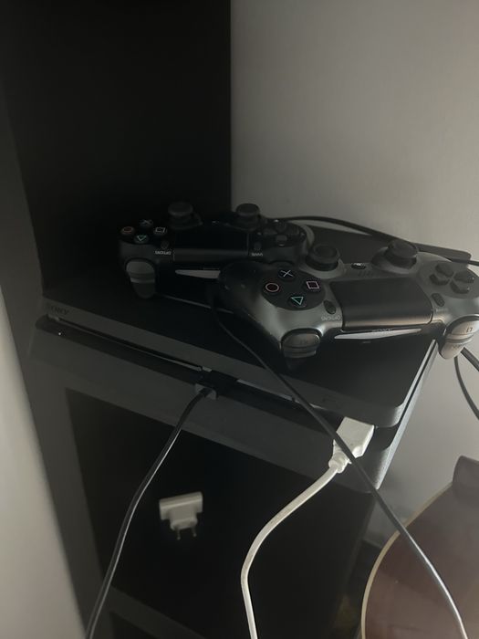 Ps4 500g  8 jogos