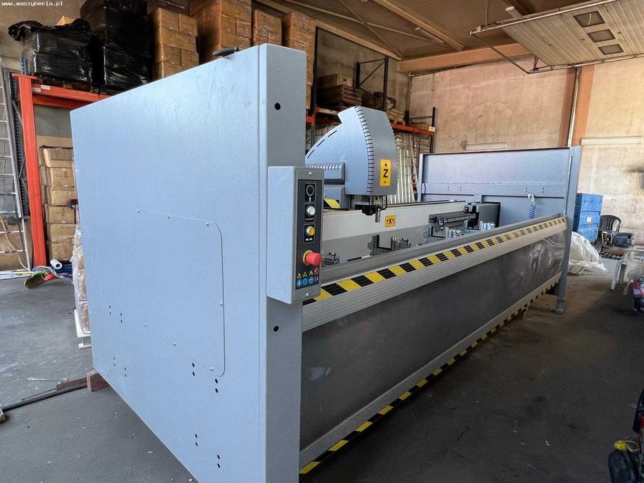 Centrum obróbcze do profili okiennych MEPAL ATLANTIS C3SR