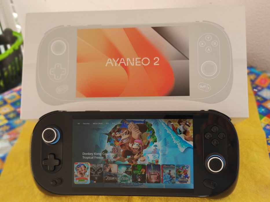 Consola portátil ( PC-handheld )