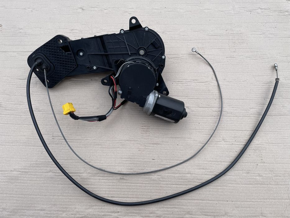 Мотор троса электропривод сдвижной двери VITO-VIANO W639 W447