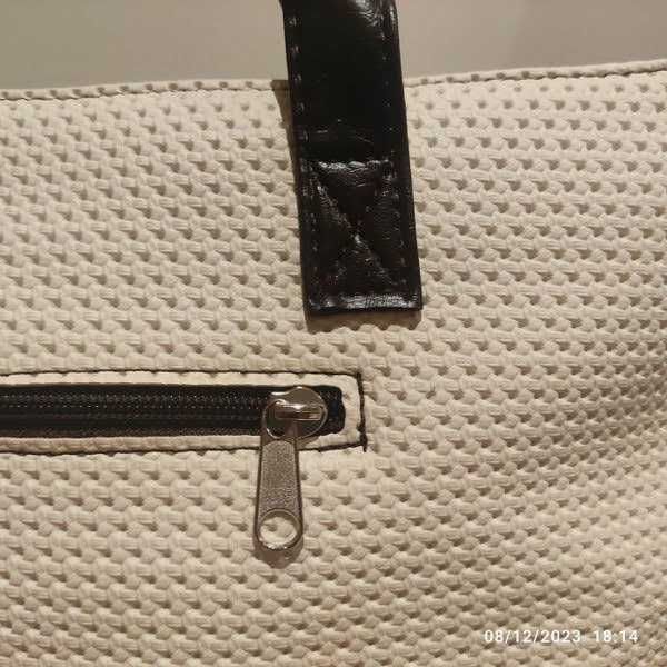 bolsa branca em tecido/pele (nova)