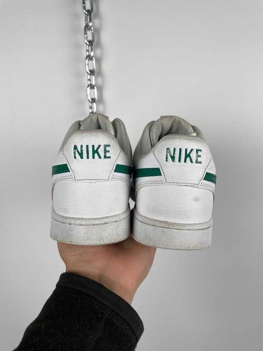 Білі чоловічі кросівки nike court vision 42.5