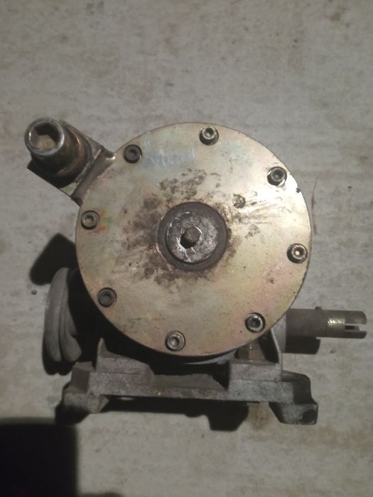 Sprzedam przekładnię motoreduktor