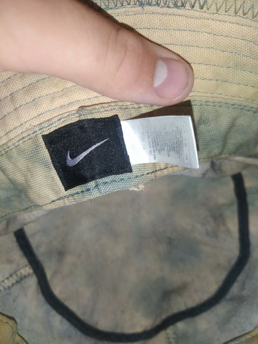 Панама от Nike .