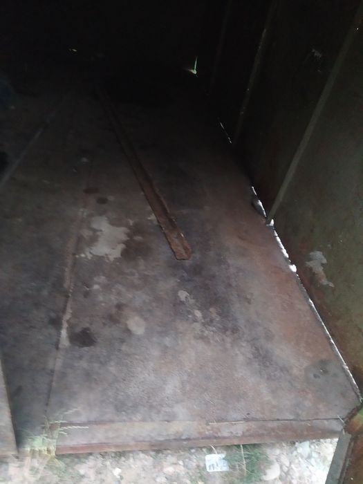 Гараж ,кунг , вагончик