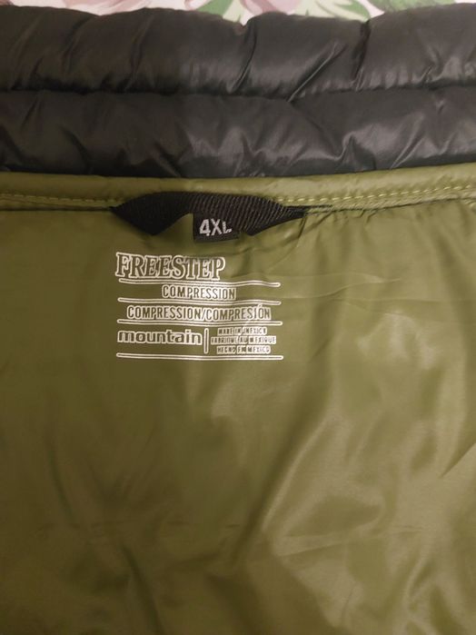 Жилетка чоловіча FST. Sport, 4XL, не носилась, стан нової