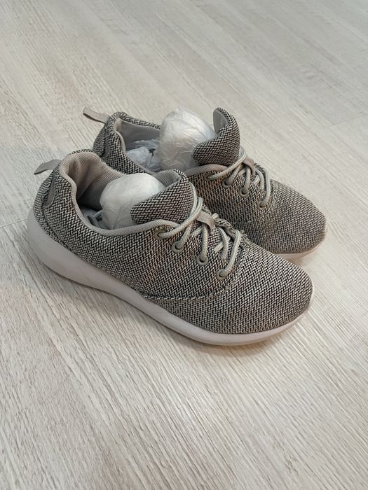 Продам кроссовки workout