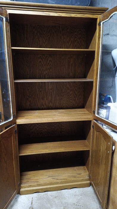 2 Móveis de cozinha ou sala. Louceiro.