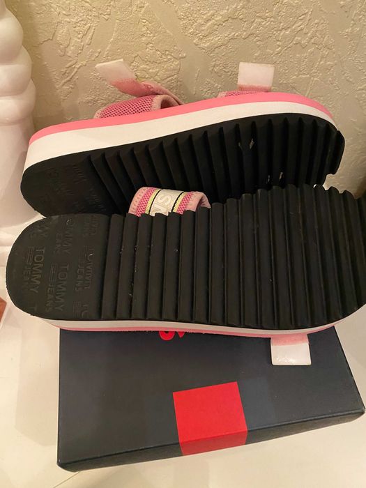 Cандалии на девочку Tommy Jeans размер 36