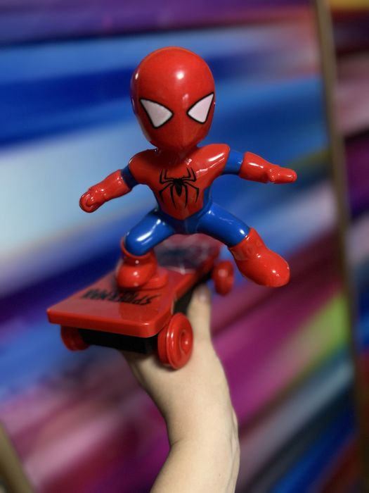 Інтерактивні іграшки, ковчег Ноя, танцюючий пес, спайдермен