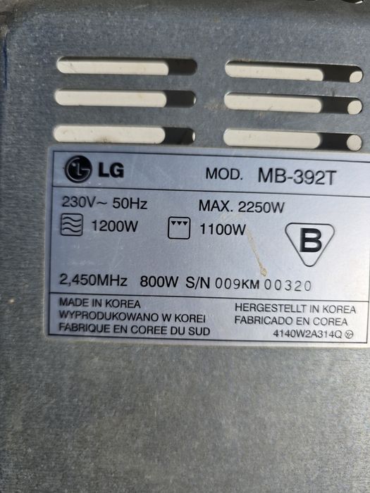 Mikrofalówka LG MB-392T 800 W z grillem
