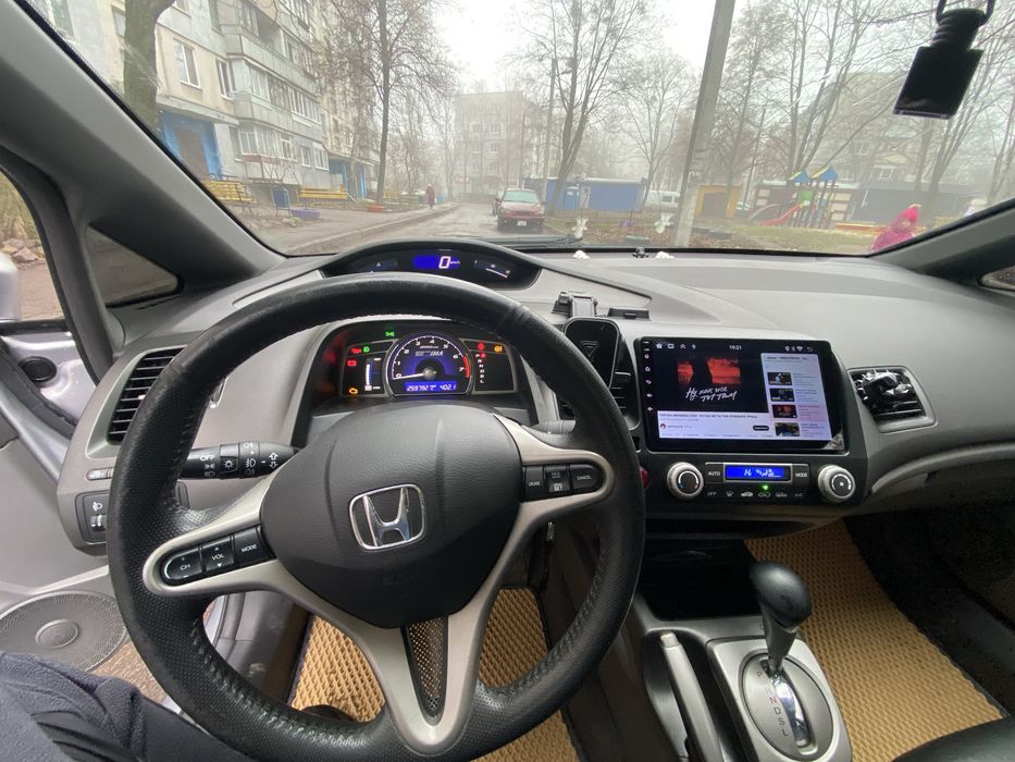 HoNDA CIVIC гибрид