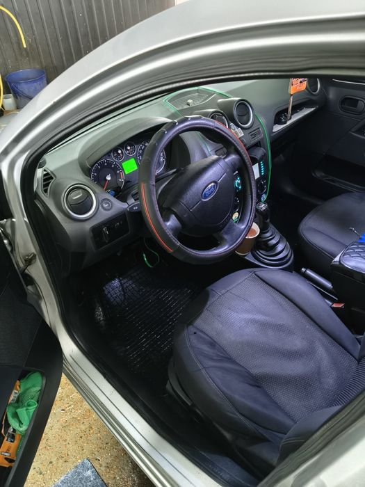 Продам форд фиеста 3000