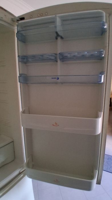 Venda frigorífico combinado
