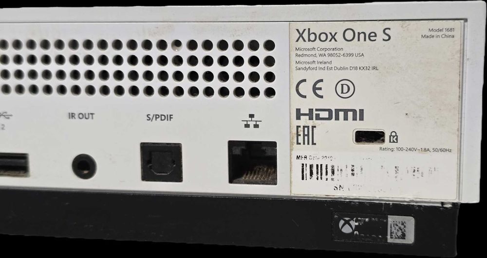 Konsola Xbox One S 500 GB biały