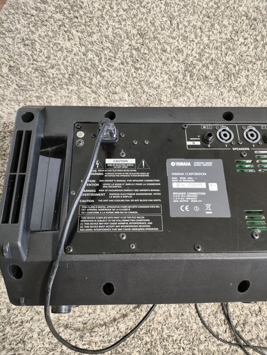 YAMAHA EMX212S активный микшер