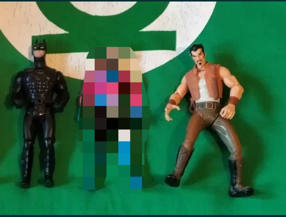 Action figures Marvel DC Spiderman X-Men Batman McFarlane etc