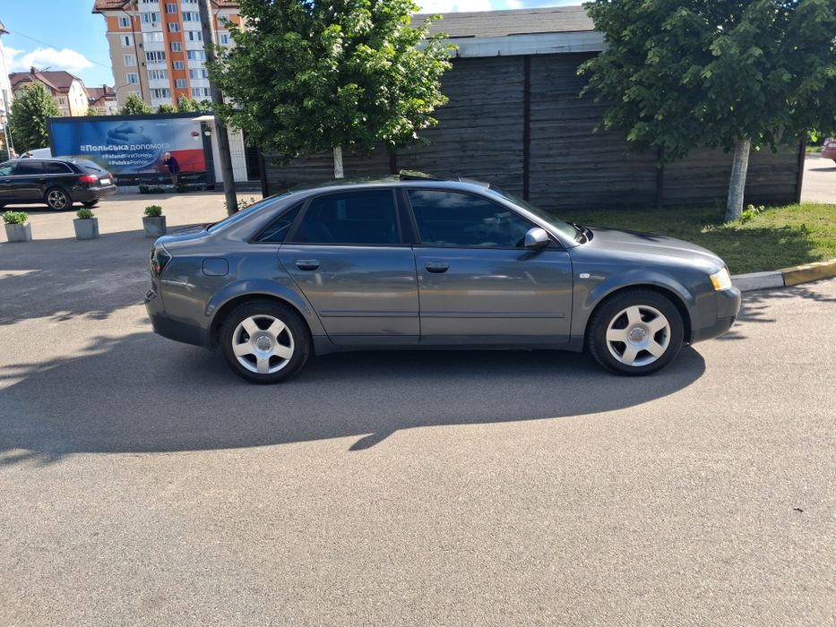 Ауди А4 2004 1.8л турбо автомат