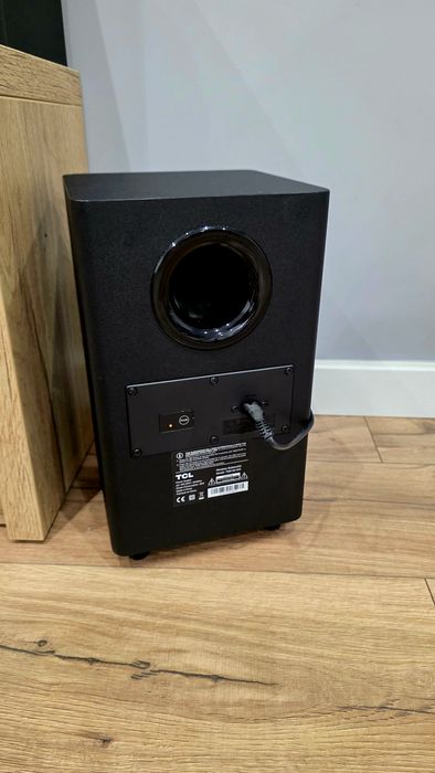 Soundbar TCL 8132 jak nowy, komplet z pudełkiem.