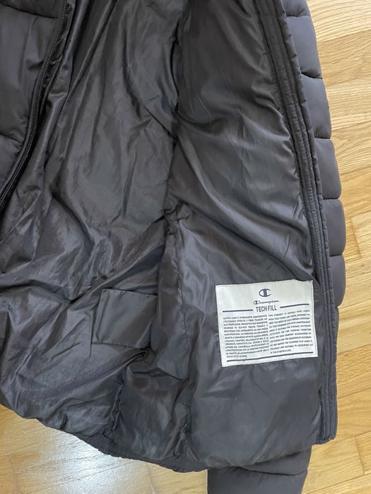 Пуховик Champion