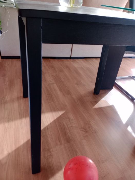 Elegante Mesa Jantar 1,60x0,90m Tampo de Vidro c/oferta 2 cadeiras