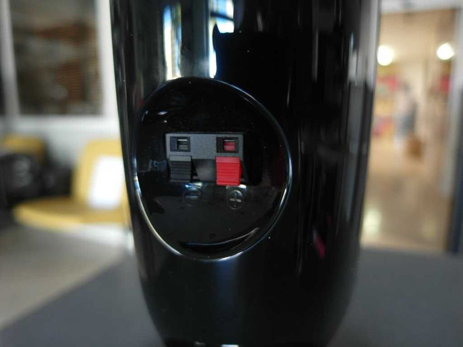 Coluna de pé Samsung
