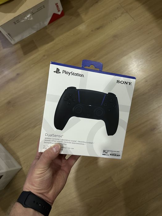 Новий геймпад Sony DualSense для PS5