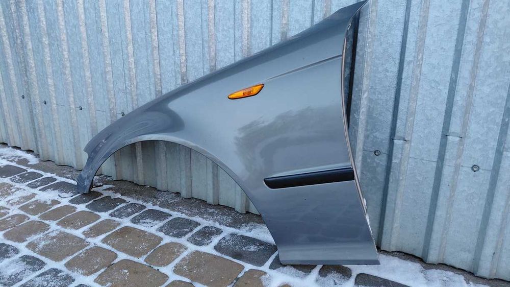 Błotnik Lewy Przód Bmw E46 sedan kombi Lift Polift Szary metallic