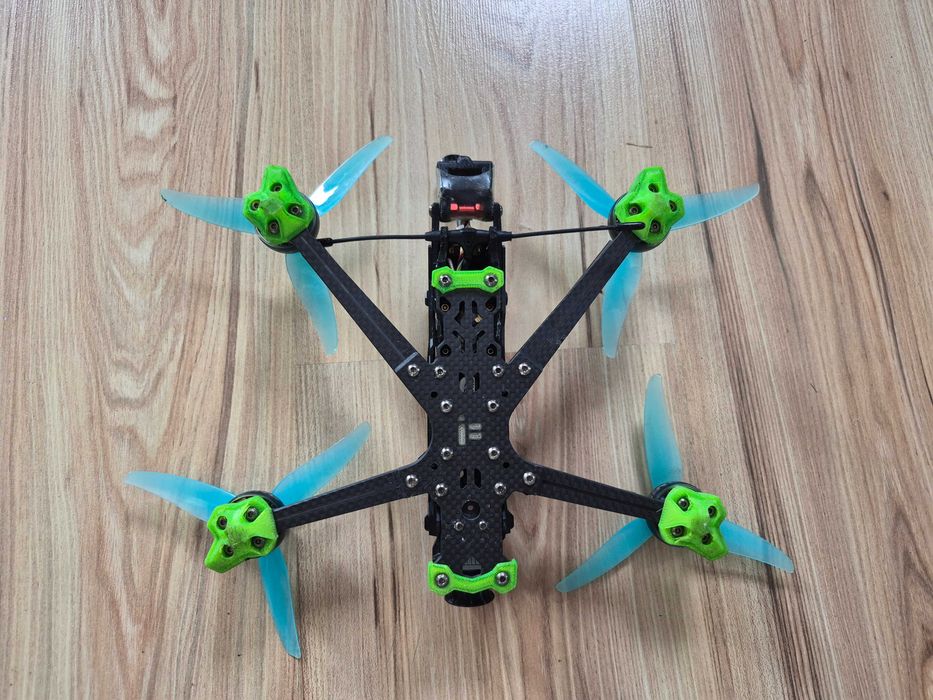 Dron FPV iFlight Nazgul Evoque F5D V1 TBS GPS HD