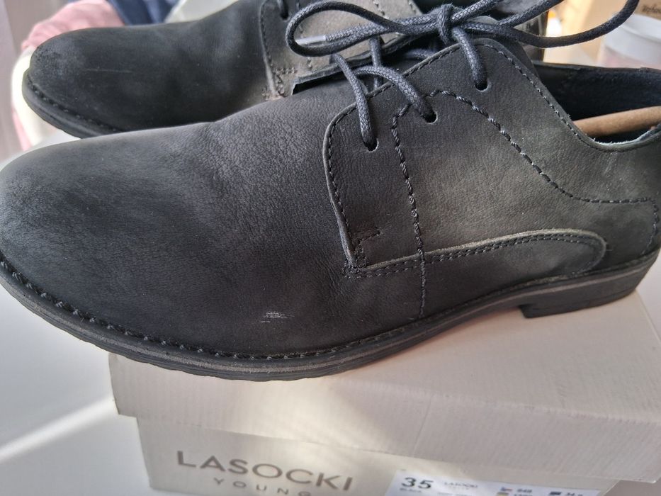 Buty pantofle komunijne 35 Lasocki