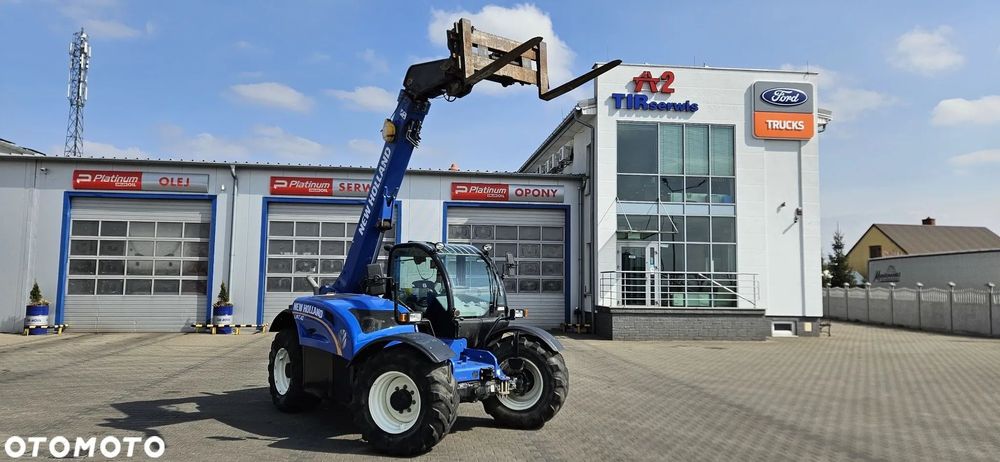 New Holland KBN742 LM  Ładowarka Teleskopowa New Holland 742 LM