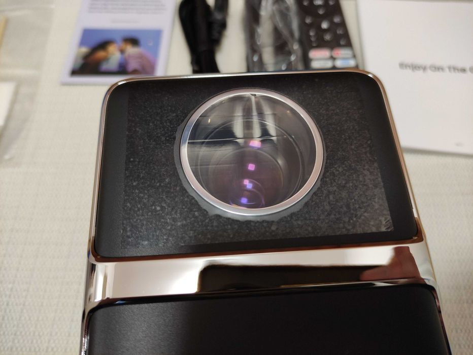 Projektor Wimius P61 PRO Przenośny Kino Domowe 1080HD 2800 Lumenów