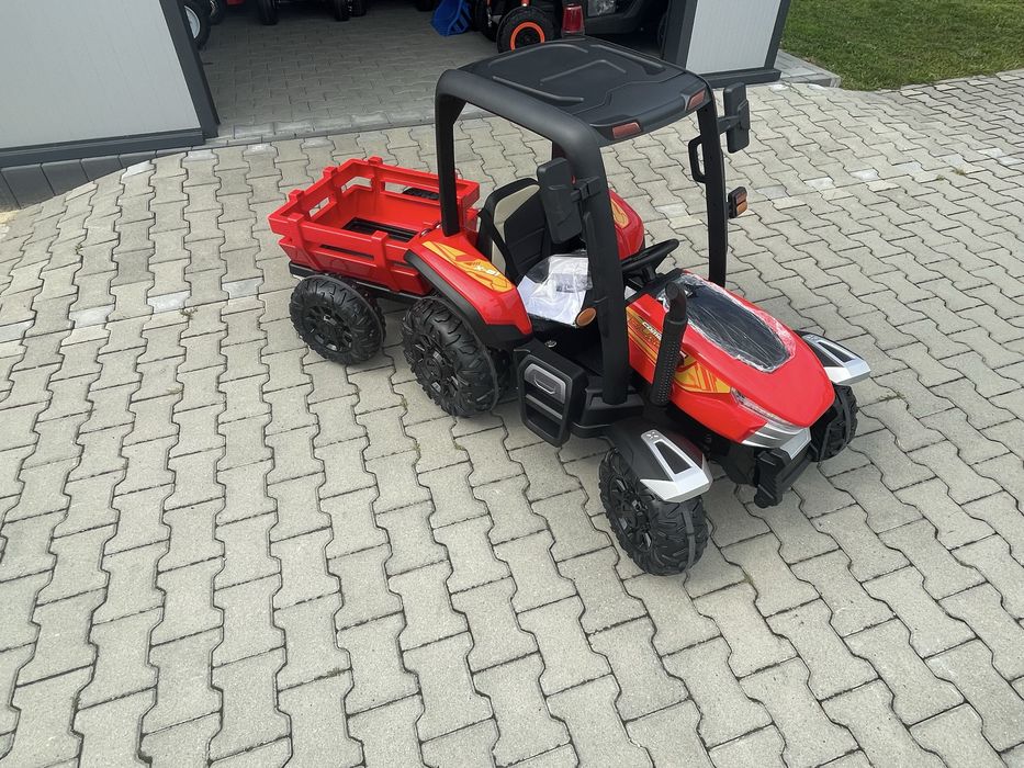 Traktor na Akumulator BLT-206 2x200 WATT