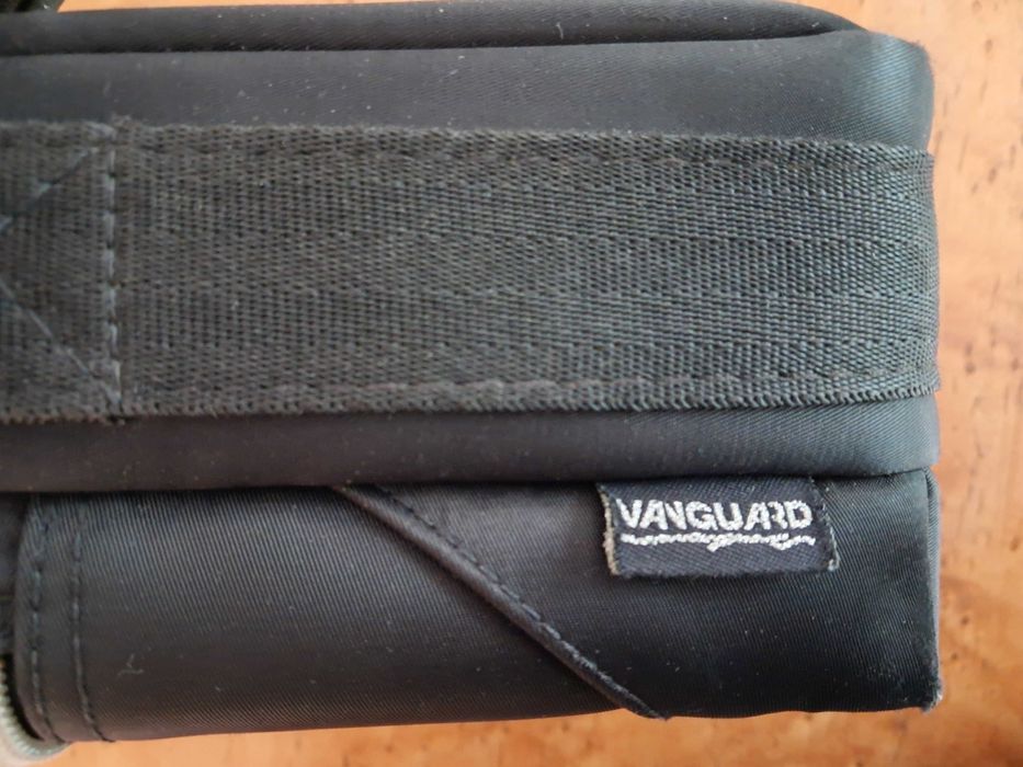 Saco de ombro para máquina  de filmar/fotografar da Vanguard