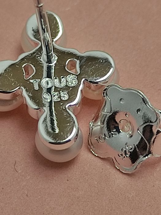 Kolczyki srebrne z misiem i perłą naturalną