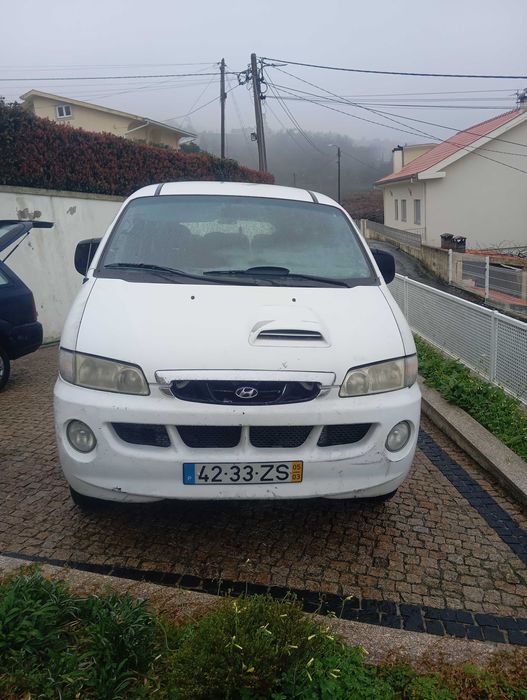 Hyundai H1 2.5 9 lugares