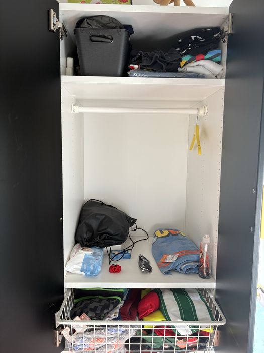 Smastad / Platsa - Roupeiro para criança